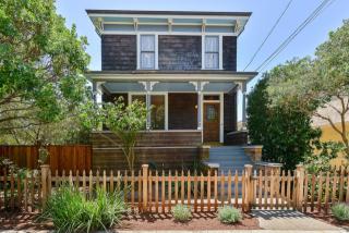 2212 Mckinley Ave, Berkeley, CA 94703-1718