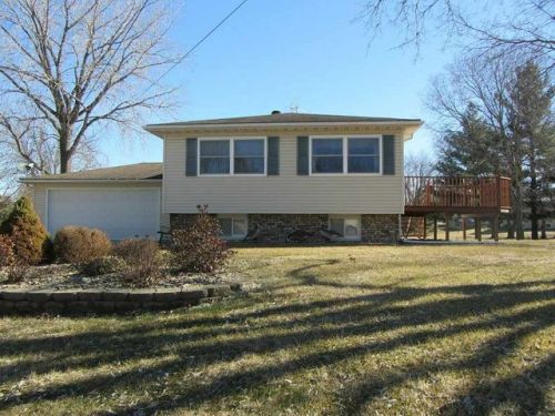2108 3rd St, Gilbertville, IA 50634-7703