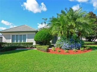 5236 96th St, Bradenton, FL 34211-3775