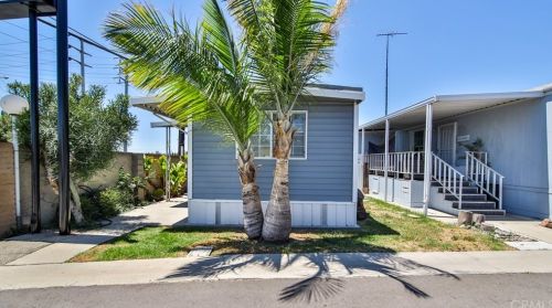 3825 Valley Blvd, Walnut, CA 91789-1518