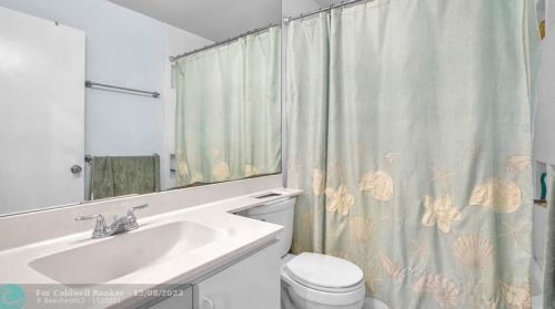 333 27th Ave, Delray Beach FL  33445-4401 exterior