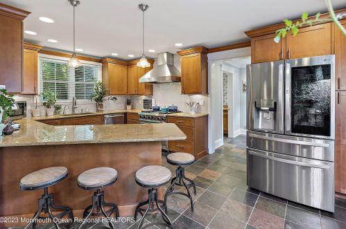 100 Branch Ave, Tinton Falls NJ  07701-2204 exterior