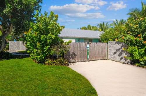 1400 4th Ave, Delray Beach, FL 33444-3009