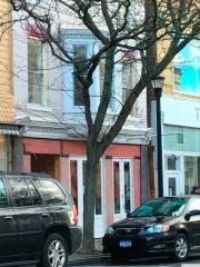 523 Warren St, Hudson NY  12534-2801 exterior