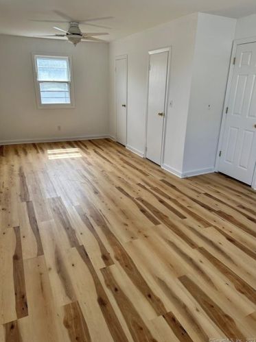 34 Wildwood Ave, Milford CT  06460-5847 exterior