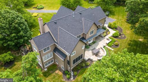 10 Devonshires Ct, Blue Bell PA  19422-2560 exterior