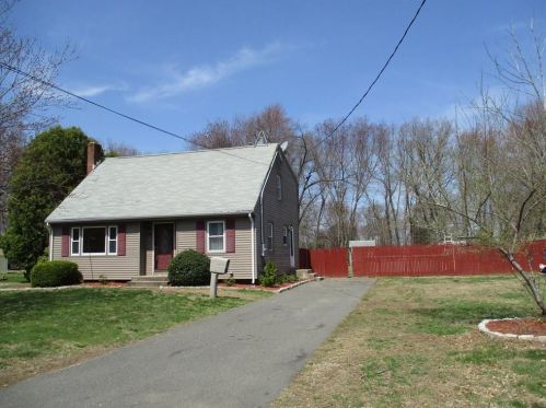 134 Croft Dr, Manchester, CT 06042-1622