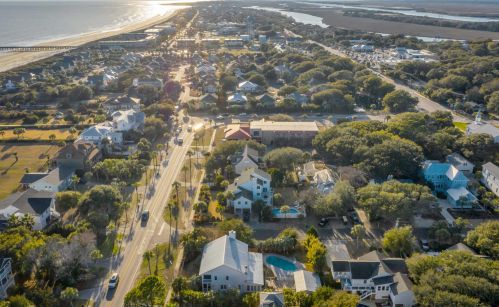 2201 Palm Blvd, Isle Of Palms SC  29451-2349 exterior