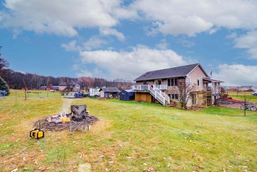 2373 84th Ave, East Farmington WI  54020-4358 exterior