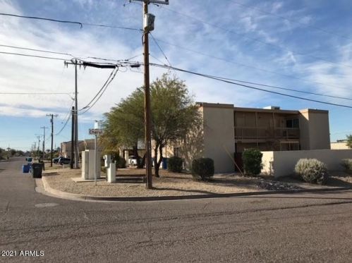 10048 14th St, Phoenix, AZ 85020-1870