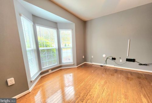 424 Prospect Hill Blvd, Charles Town WV  25414-5498 exterior