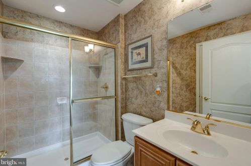 15089 Troon Ct, Haymarket VA  20169-3130 exterior