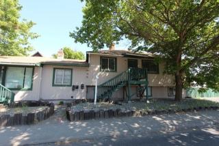 1907 Wellesley Ave, Spokane WA  99207-4274 exterior