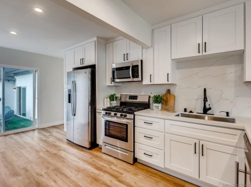 2020 Polk Ave, San Diego CA  92104-1020 exterior