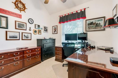 833 Pinnacle Cir, Lewisville TX 75077-2537 exterior