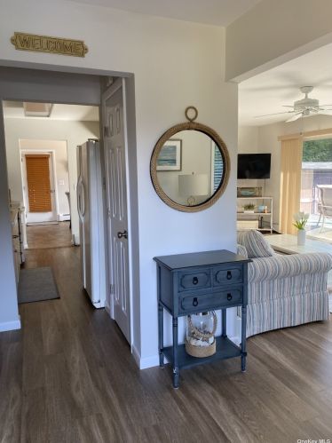 55 Snug Harbor Rd, Greenport NY  11944-2530 exterior