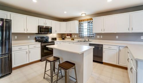 11671 Hawk Dr, New Haven OH  45030-8431 exterior