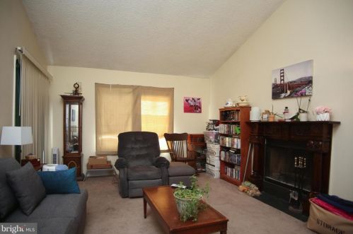 314 Bridge St, Collegeville, PA 19426-3502