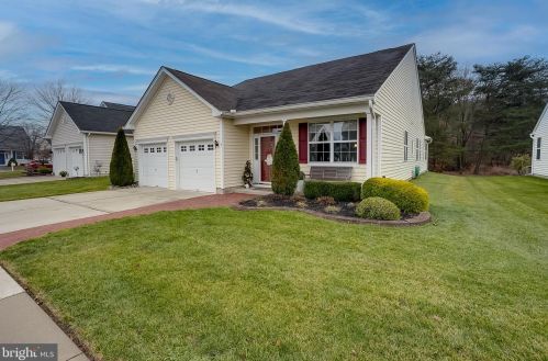 7 Osprey Ln, West Deptford NJ  08086-1809 exterior