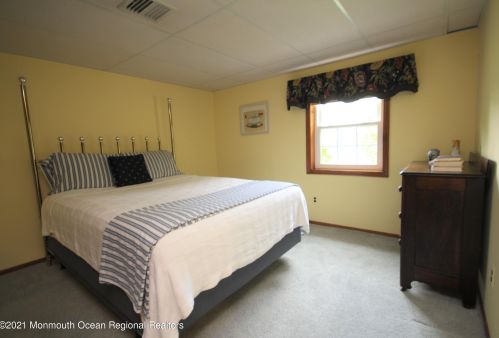 1 Redwood Dr, Tinton Falls NJ  07712-8711 exterior