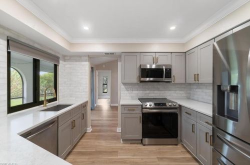 4984 30th Pl, Naples FL  34116-7749 exterior