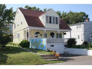 18 Beach Ave, Milford CT  06460-8244 exterior