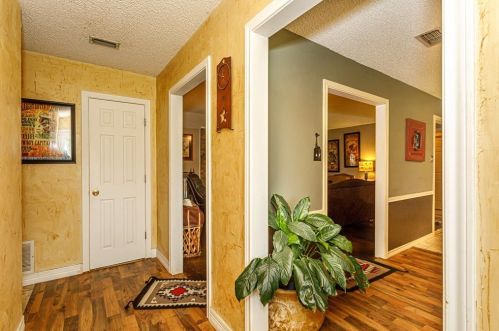 1017 Prairie Wind Blvd, Stephenville, TX 76401-5904