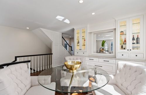 226 9 St, Huntington Beach CA 92648-4635 exterior