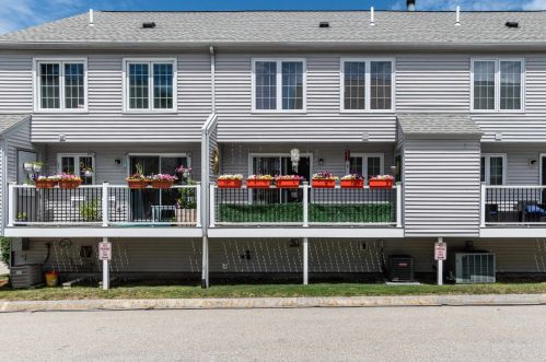 12 Perley Rd, Derry NH  03038-1846 exterior