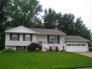 1809 Marinette Dr, Springfield OH  45503-2124 exterior