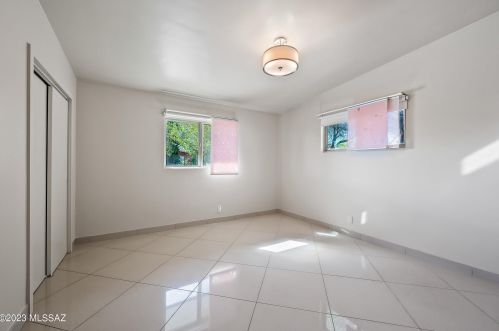 5125 Burns St, Tucson AZ  85711-3123 exterior