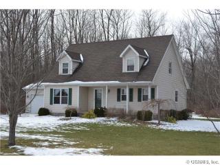 1576 Kendall Rd, Kendall NY  14476-9753 exterior