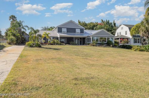 711 Indian River Dr, Cocoa, FL 32922-7529