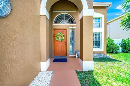 8158 Mystic Harbor Cir, Boynton Beach, FL 33436-1730