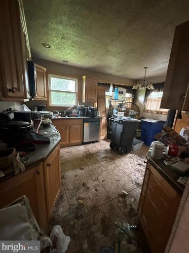 5008 Irene Dr, Harrisburg PA 17112-2138 exterior