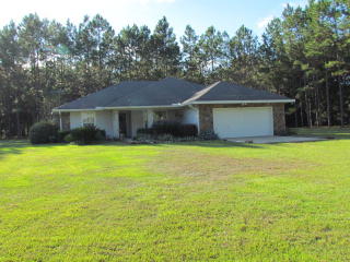 5050 137th Ln, Chiefland, FL 32626-8685