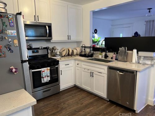 757 Redondo Ave, Long Beach CA  90804-5140 exterior