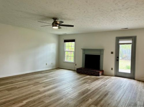 6563 Pacific Ave, Fayetteville, NC 28314-6551
