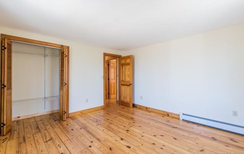 34 Cedar Hill Ln, Colchester CT  06420-4007 exterior