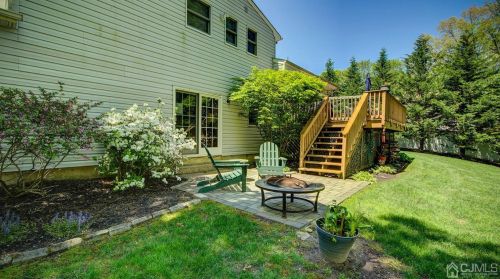 9 Tremblay Rd, East Brunswick, NJ 08816-4564