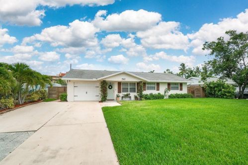 797 Mallard Dr, Delray Beach, FL 33444-2026