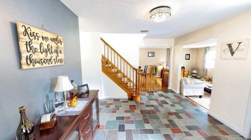 11 Phillips Dr, Stony Point, NY 10980-3452