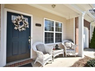 2385 Suwanee Pointe Dr, Lawrenceville, GA 30043-1327