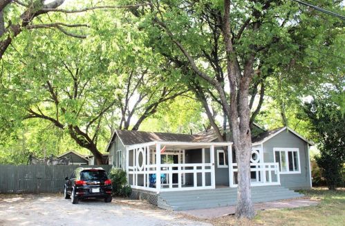510 Church St, Pilot Point, TX 76258-4013