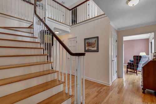 6 Hawthorne Rd, Lyme, CT 06371-1518