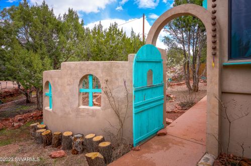 105 Castle Rock Trl, Sedona, AZ 86336-6848
