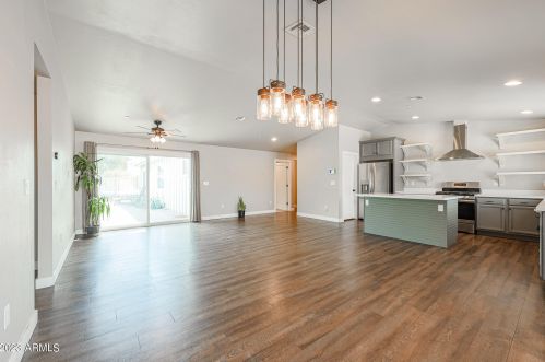 2633 70th St, Scottsdale AZ  85257-1315 exterior