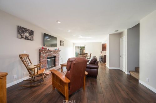 122 Valley View Dr, Santa Maria CA  93455-5540 exterior