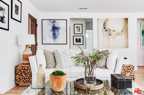 14322 Collins St, Van Nuys CA  91401-4612 exterior