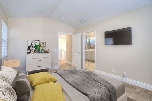 6 Paseo Azuceno, Trabuco Canyon, CA 92688-2893